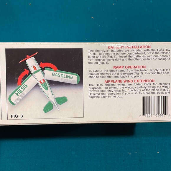 HESS 2002 TRUCK Hess oil Gasoline Toy Truck & Airplane - Picture 5 of 7
